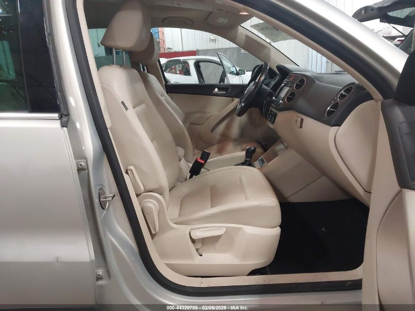 2011 Volkswagen Tiguan Se