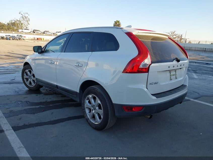 2011 Volvo Xc60 3.2/3.2 R-Design