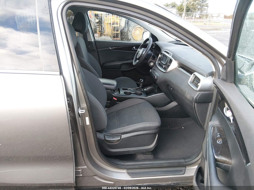 2016 Kia Sorento 3.3L Lx