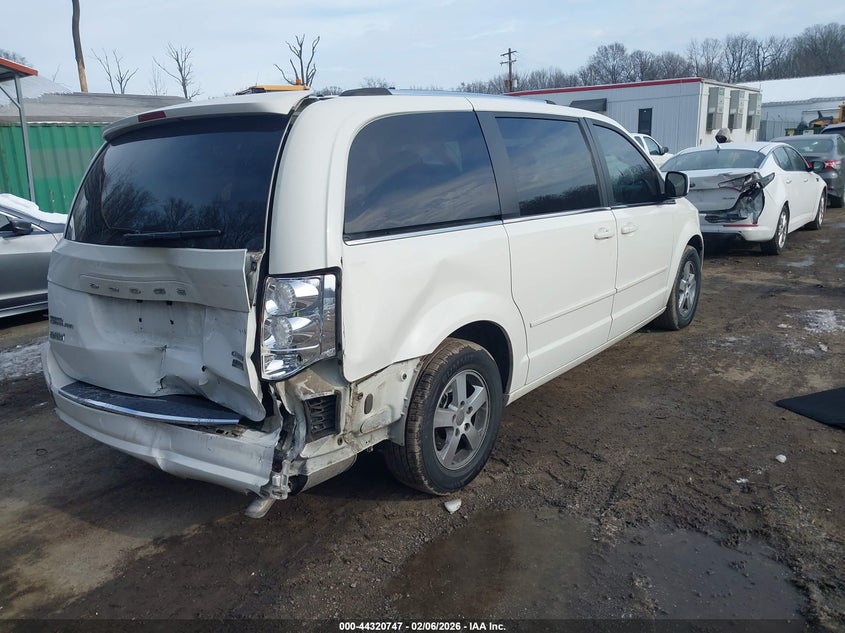 2011 Dodge Grand Caravan Crew