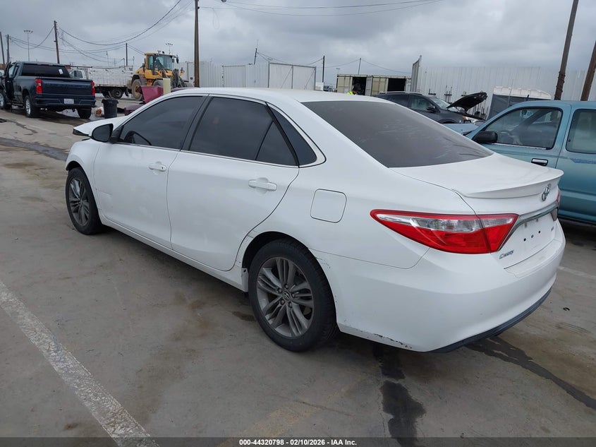 Vin: 4t1bf1fk1gu162692, lot: 44817205, toyota camry se 20163