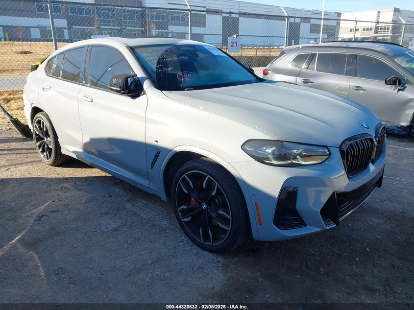 2024 BMW X4 M40I