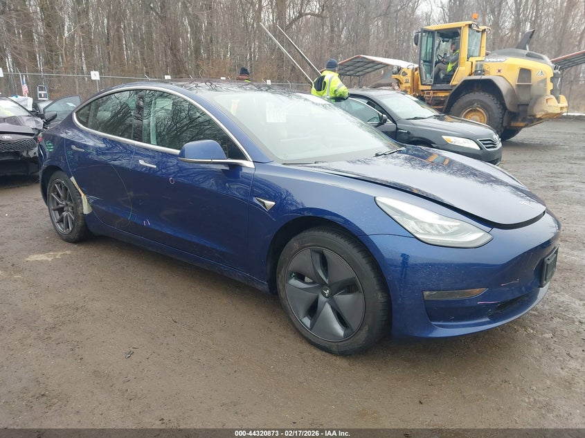 2018 Tesla Model 3 Long Range/Mid Range
