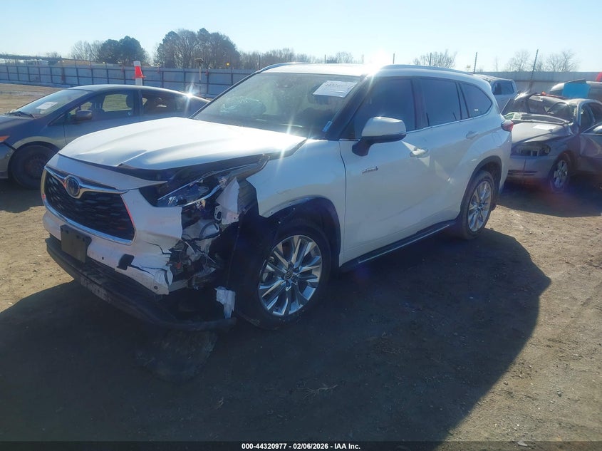 2021 Toyota Highlander Hybrid Limited