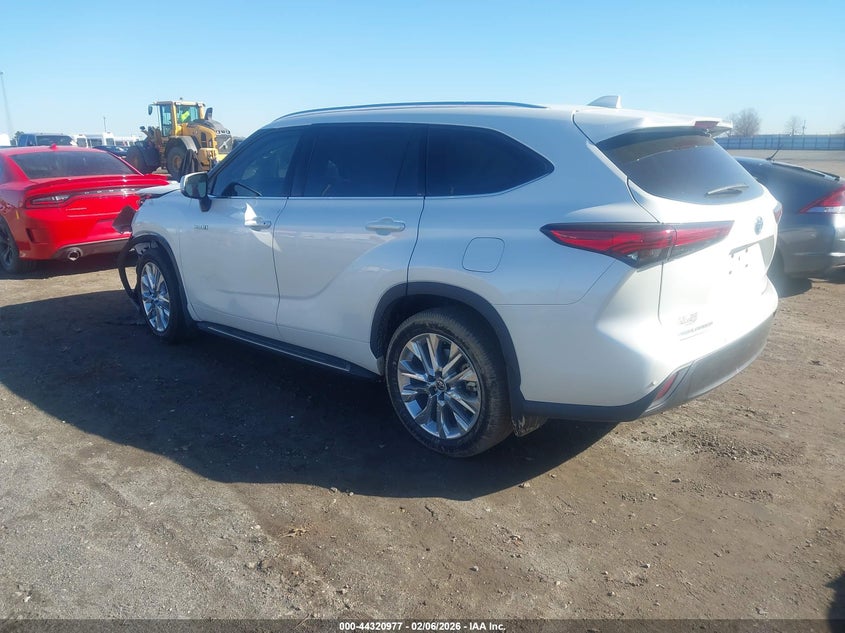 2021 Toyota Highlander Hybrid Limited