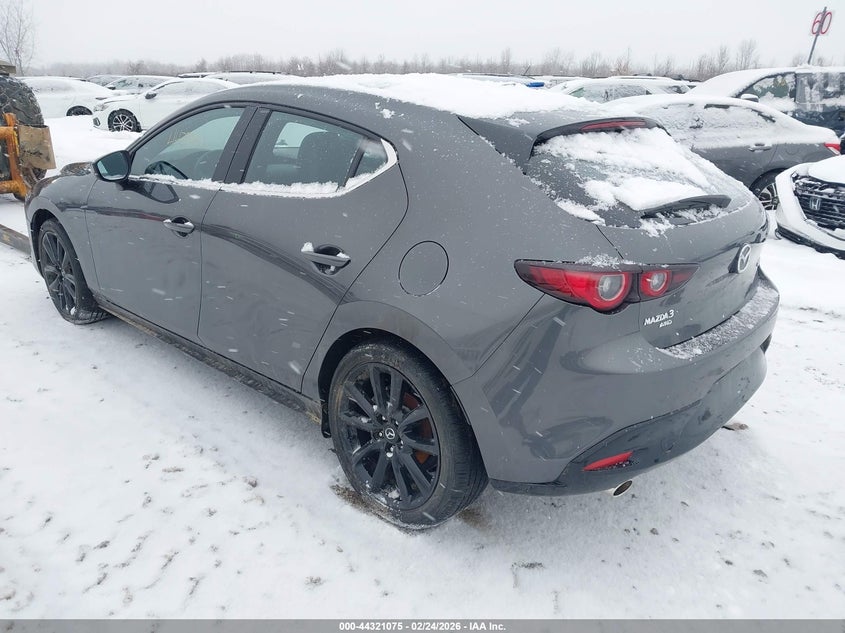 Vin: jm1bpbmm1p1608465, lot: 44817481, mazda mazda3 2.5 s premium 20233