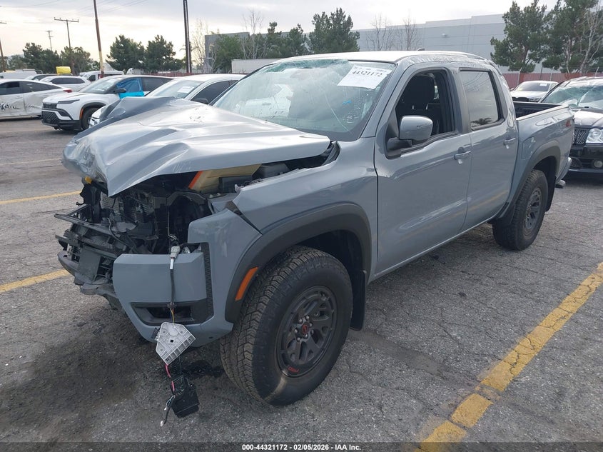 2025 Nissan Frontier Pro-4X 4X4