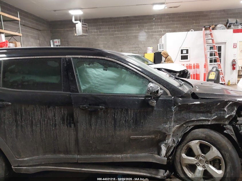 2020 Jeep Compass Latitude 4X4 VIN: 3C4NJDBB2LT100522 Lot: 44321215