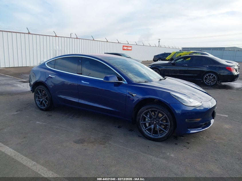 2018 Tesla Model 3 Long Range/Mid Range