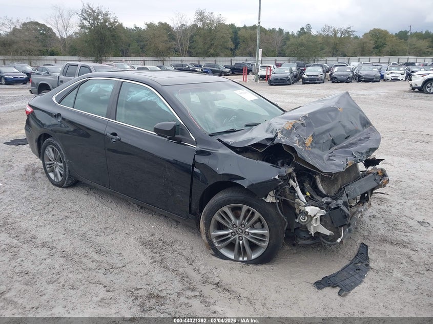 2016 Toyota Camry Se