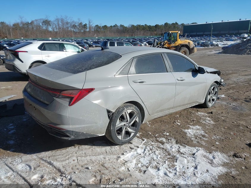 2023 Hyundai Elantra Sel