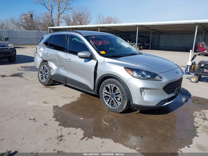 2020 Ford Escape Sel