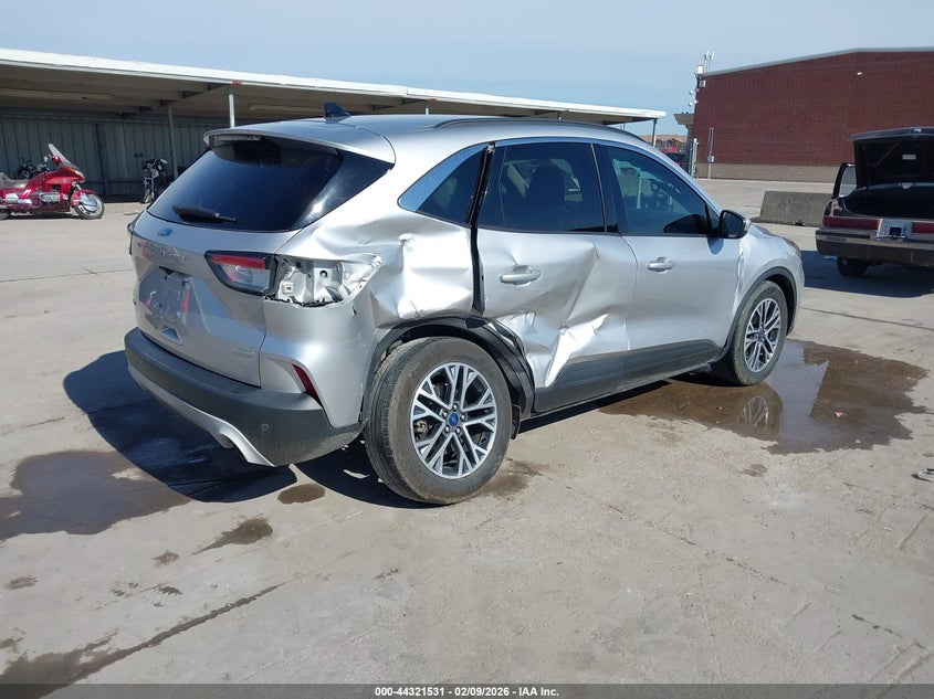 2020 Ford Escape Sel