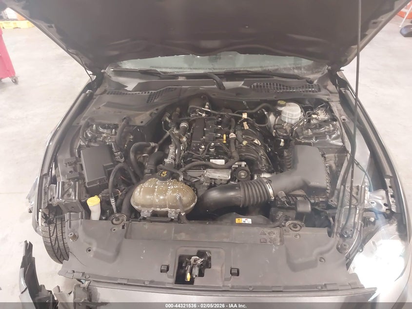 1FA6P8TH1J5116324 2018 Ford Mustang 2.3 Ecoboost grey