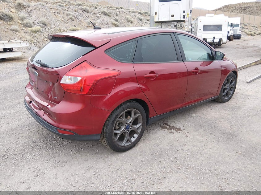 Vin: 1fadp3k21el325393, lot: 44818004, ford focus se 20144
