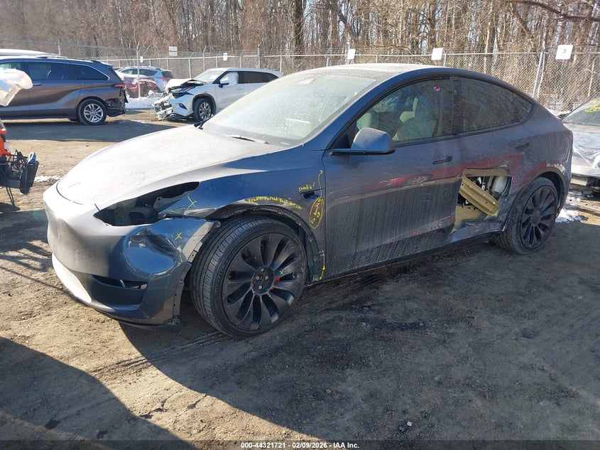 2023 Tesla Model Y Performance Dual Motor All-Wheel Drive