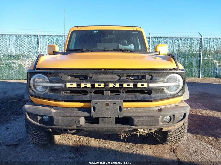 2022 Ford Bronco Outer Banks VIN: 1FMEE5BPXNLA74588 Lot: 44321742