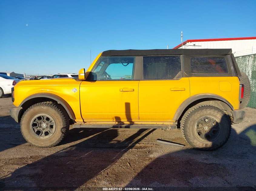 2022 Ford Bronco Outer Banks VIN: 1FMEE5BPXNLA74588 Lot: 44321742