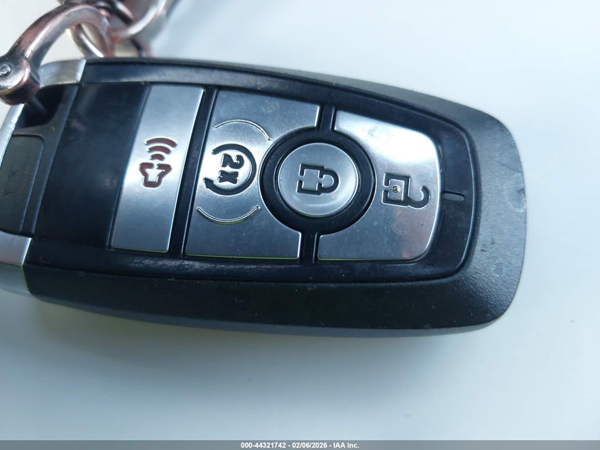 2022 Ford Bronco Outer Banks VIN: 1FMEE5BPXNLA74588 Lot: 44321742