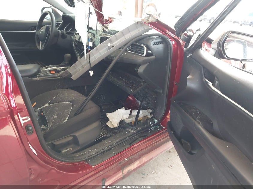 2018 Toyota Camry Hybrid Le