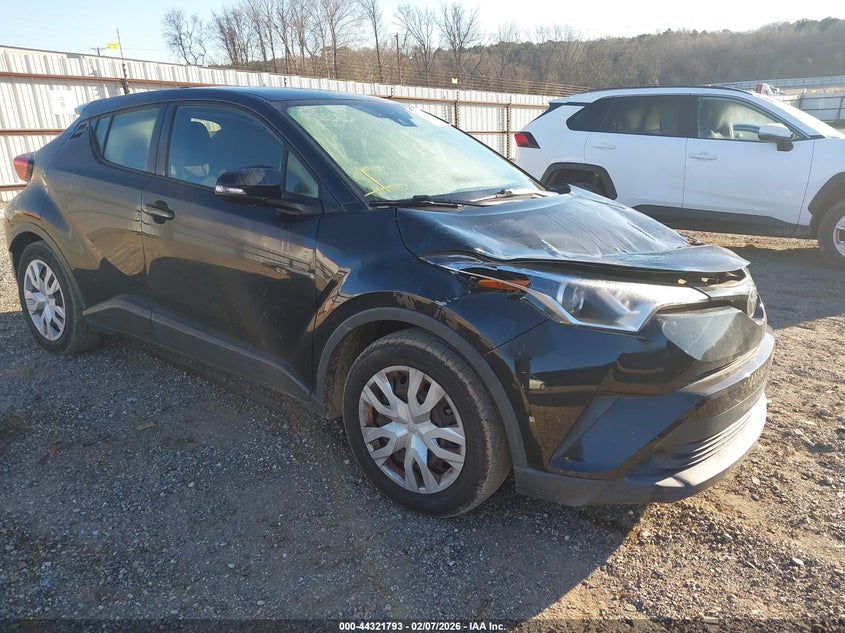 TOYOTA C-HR - zdjęcie 1
