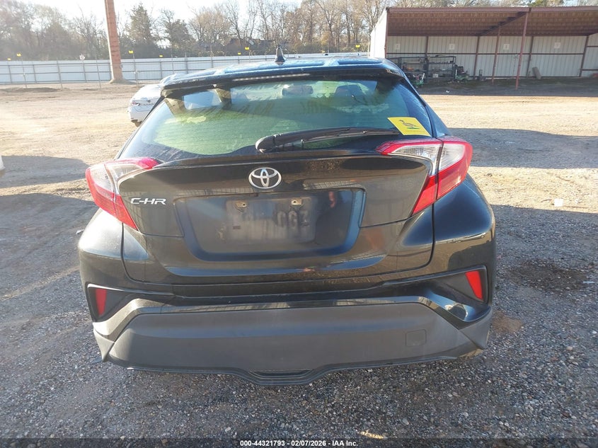 TOYOTA C-HR - zdjęcie 16