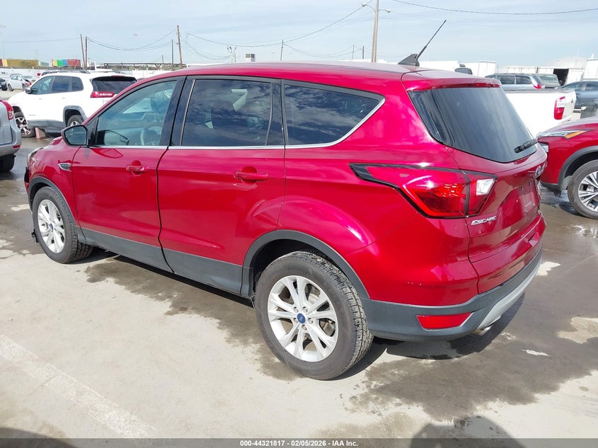 2019 Ford Escape Se