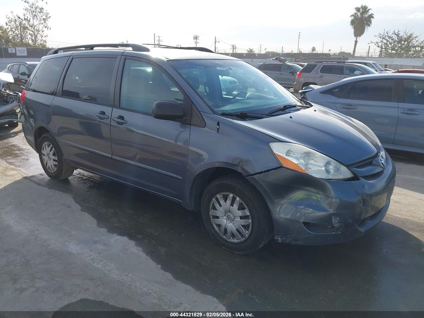 2006 Toyota Sienna Le