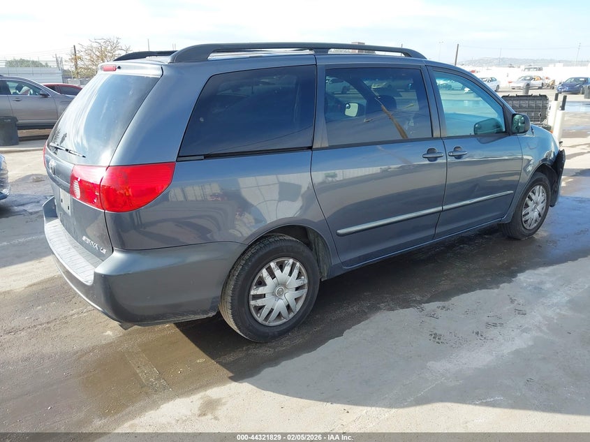 2006 Toyota Sienna Le