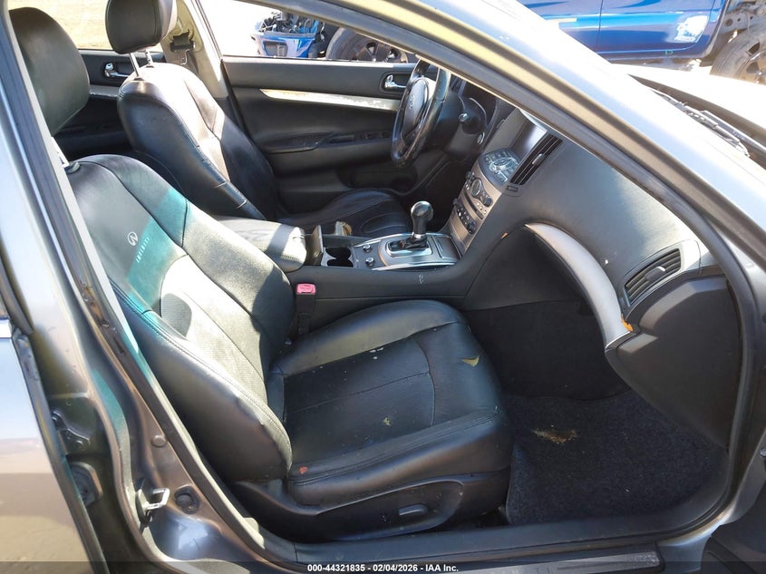 2010 Infiniti G37 Journey