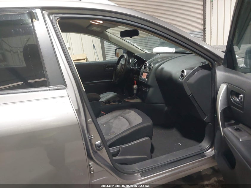 2011 Nissan Rogue Sv