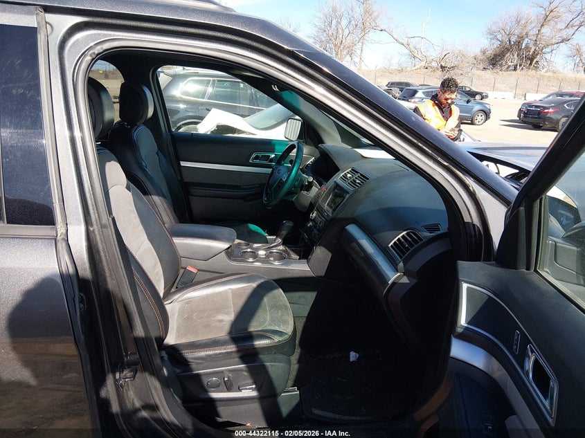 2017 Ford Explorer Xlt