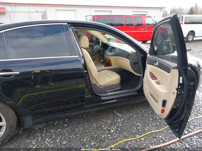 2012 Hyundai Genesis 3.8