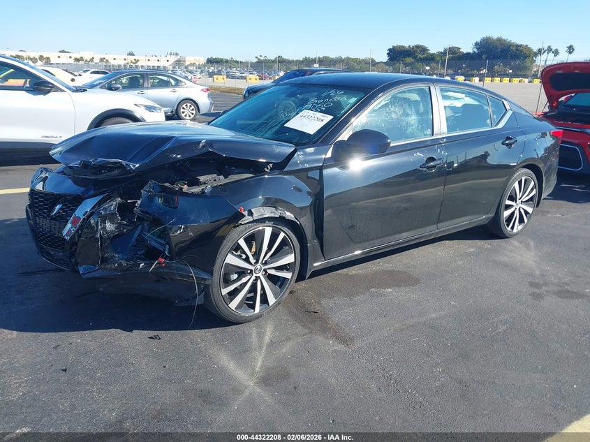 2022 Nissan Altima Sr Fwd