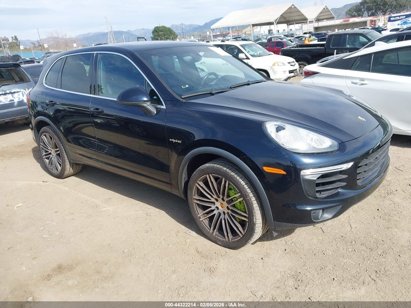 2016 Porsche Cayenne E-Hybrid S