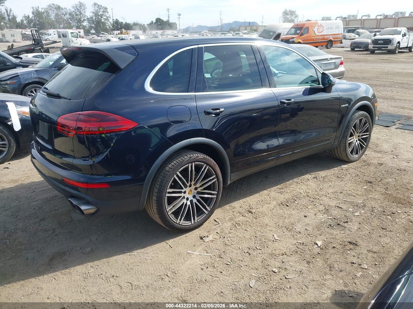 2016 Porsche Cayenne E-Hybrid S