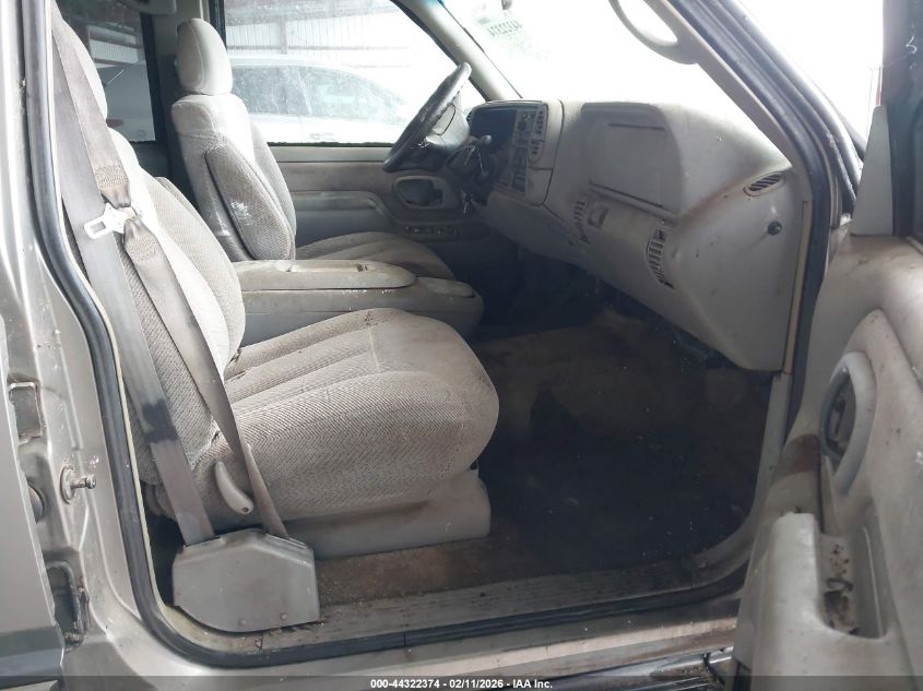 1999 Chevrolet Suburban 1500 Lt