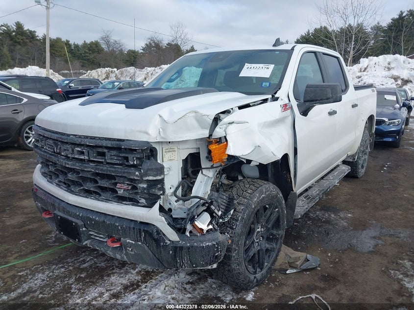 2022 Chevrolet Silverado 1500 Custom Trail Boss