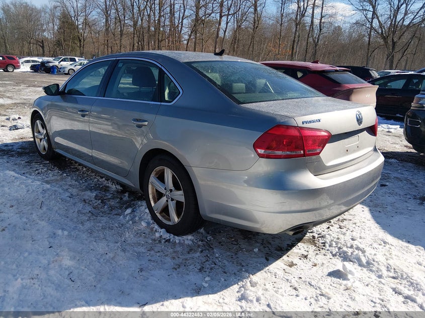 2012 Volkswagen Passat 2.5L Se