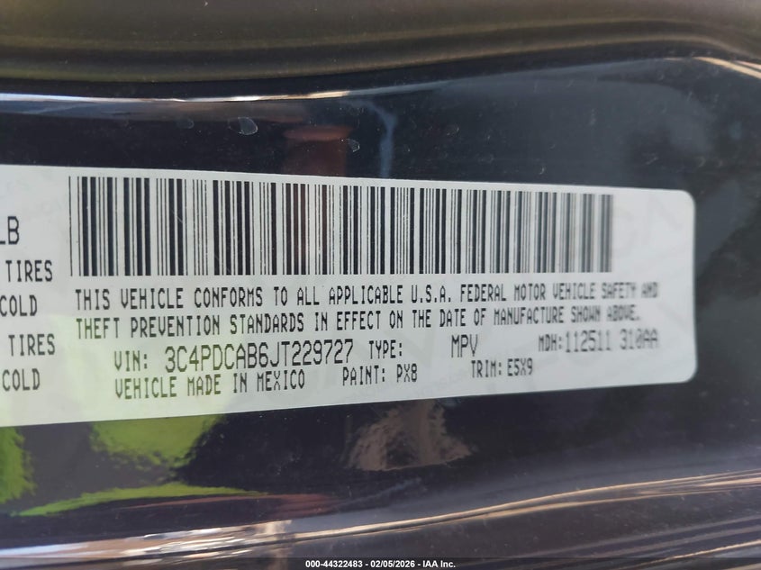 3C4PDCAB6JT229727 2018 Dodge Journey 2.4 Se black