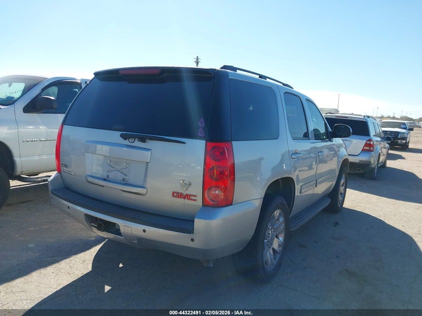 2011 GMC Yukon Sle