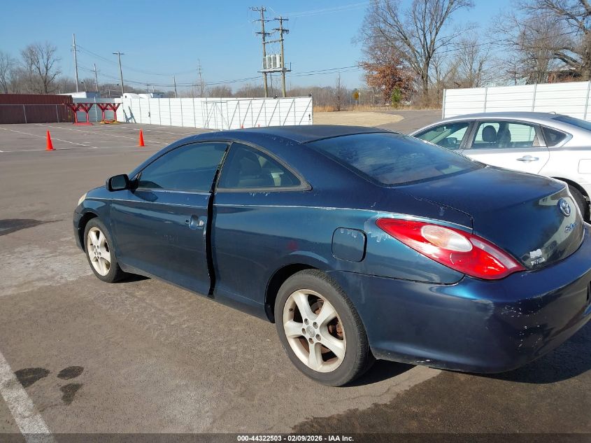 2004 Toyota Camry Solara Se