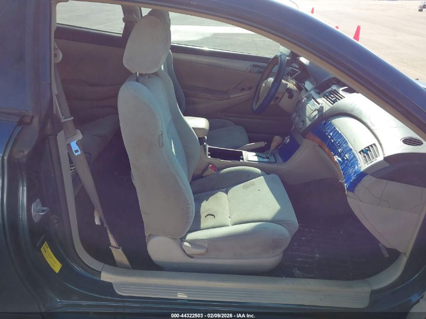 2004 Toyota Camry Solara Se