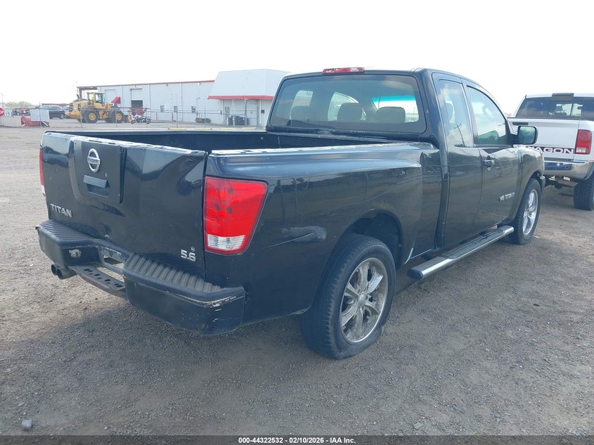 2005 Nissan Titan Xe