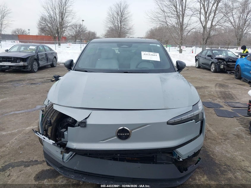 2025 Volvo Ex30 Ultra Twin Motor Performance, Fully Electric VIN: YV4EK3ZL5S2604873 Lot: 44322661