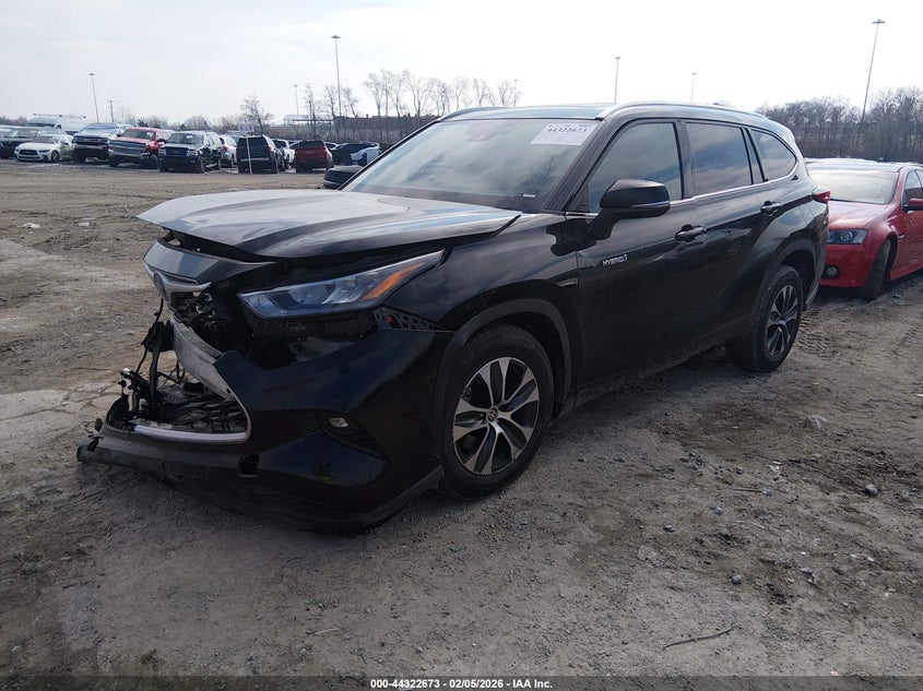 2020 Toyota Highlander Hybrid Xle