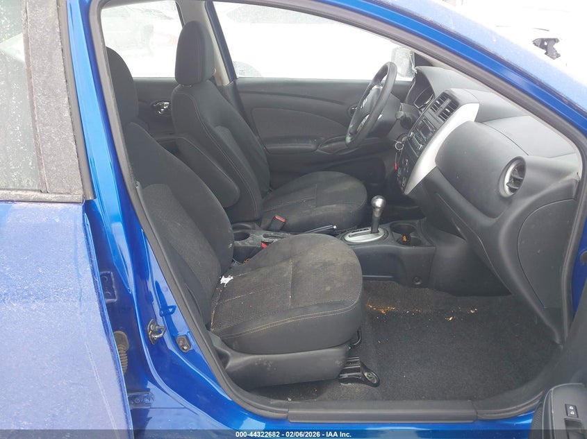 2015 Nissan Versa 1.6 Sv