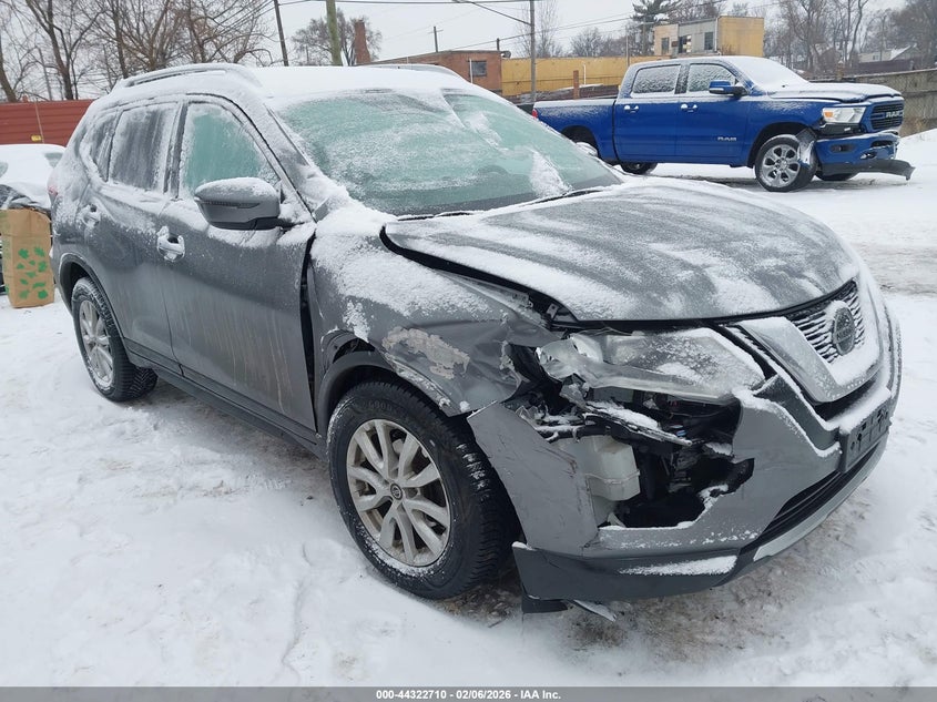 2018 Nissan Rogue Sv