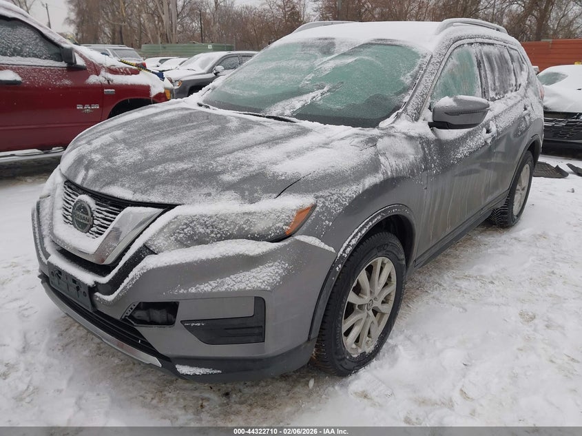 2018 Nissan Rogue Sv
