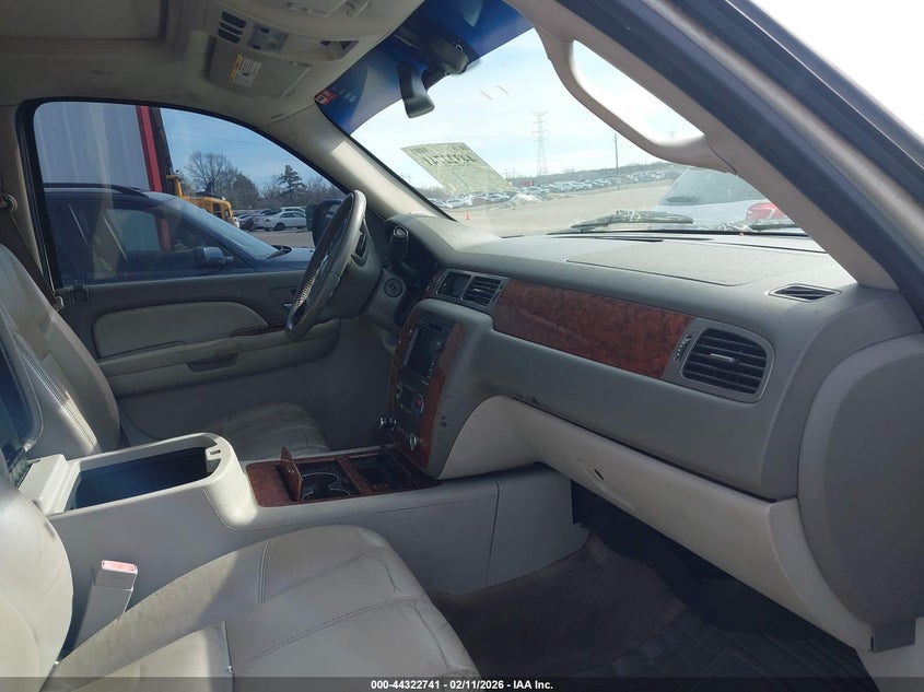 2008 Chevrolet Suburban Ltz